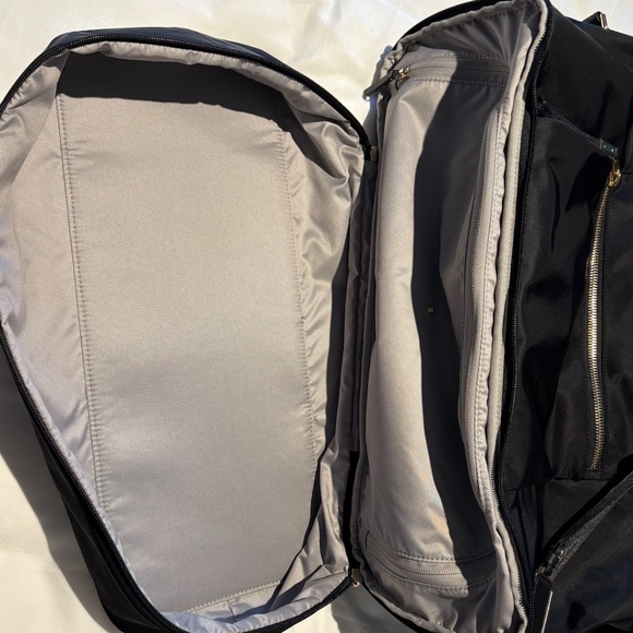 Tumi Voyageur Contine weekender - Picture 12 of 13